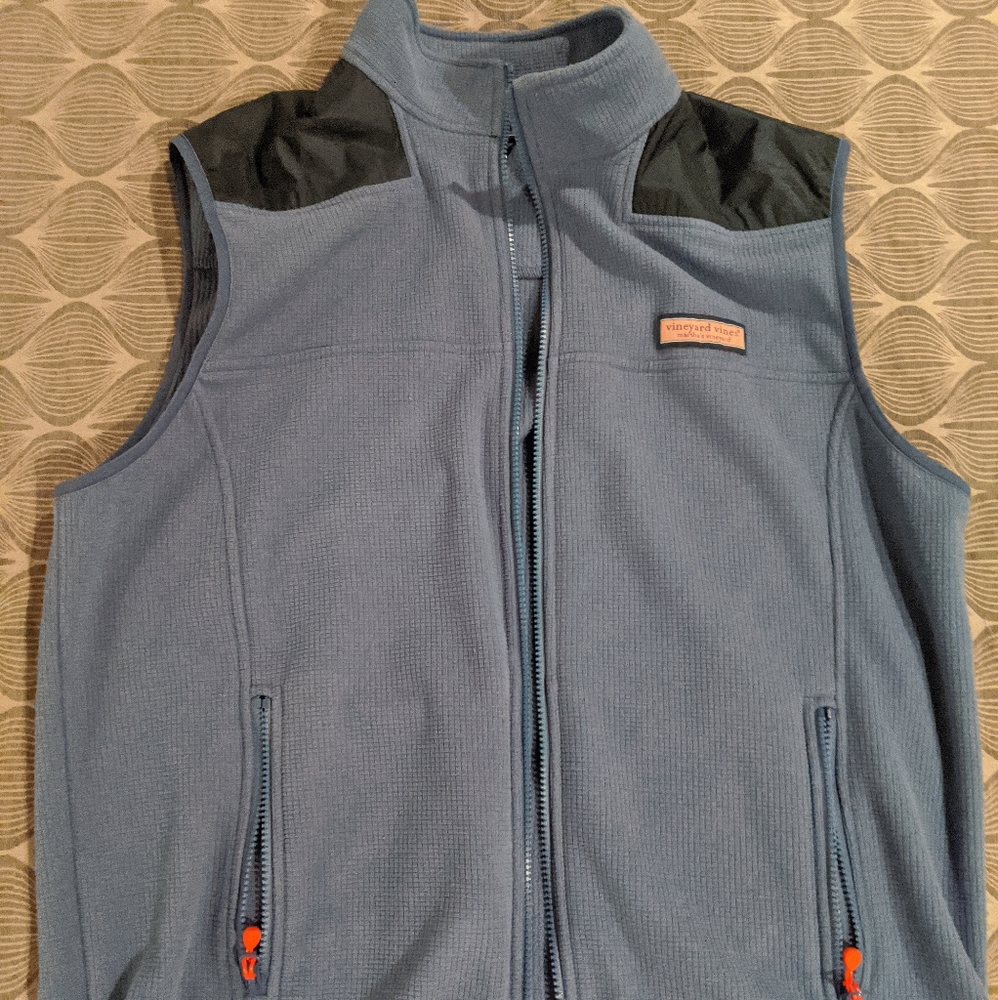 Vineyard Vine vest